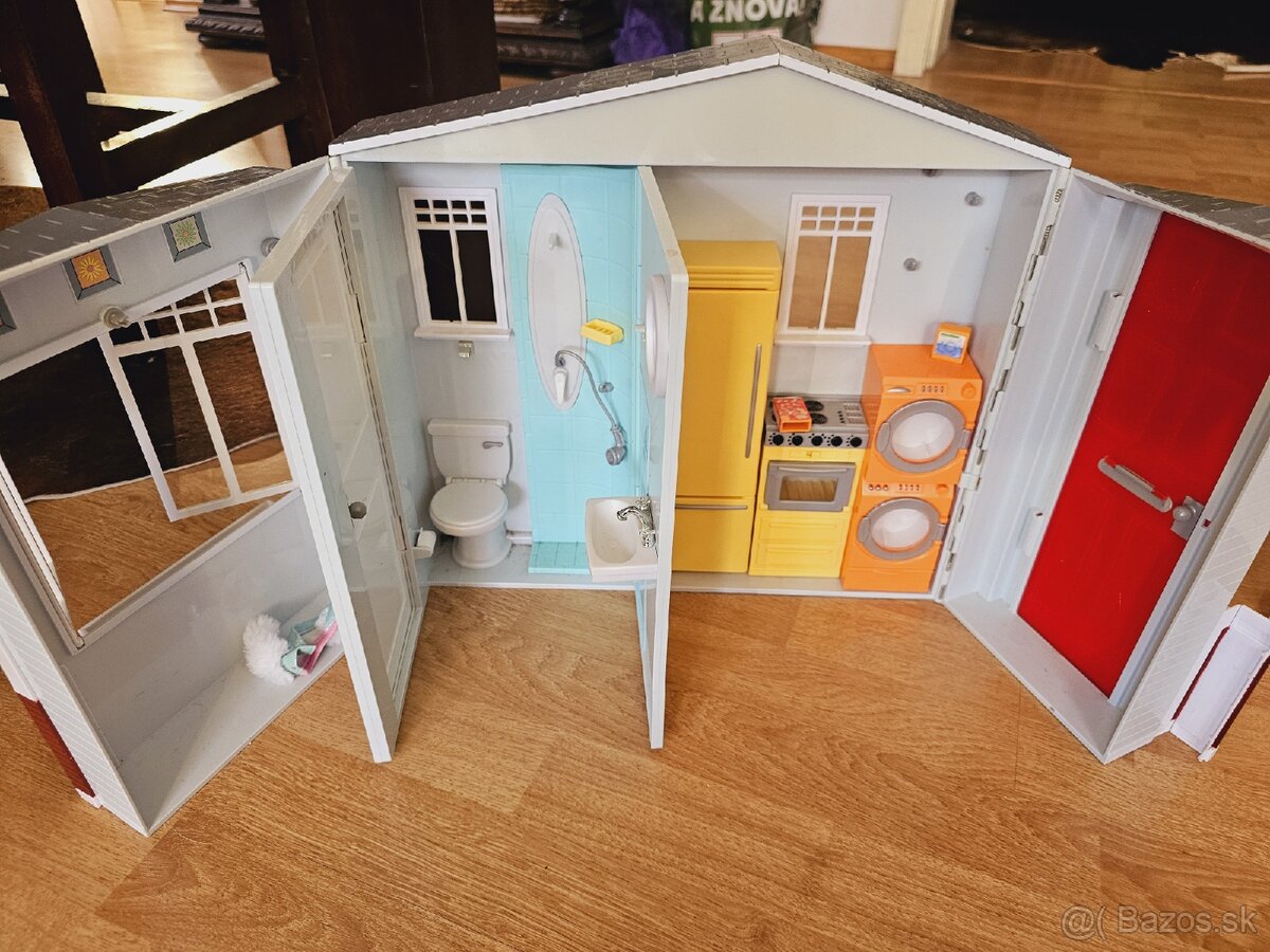 Barbie a LOL hracky - 4