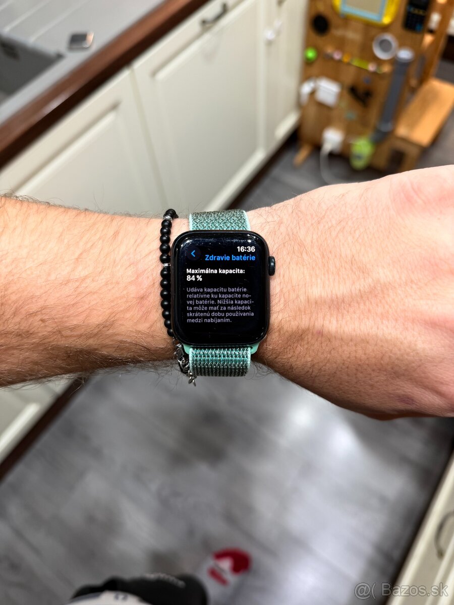 Apple Watch SE 2 44mm - 4