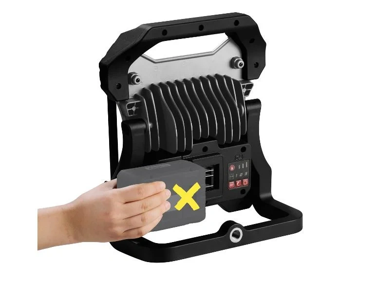 Čisto nový led reflektor Parkside - 4