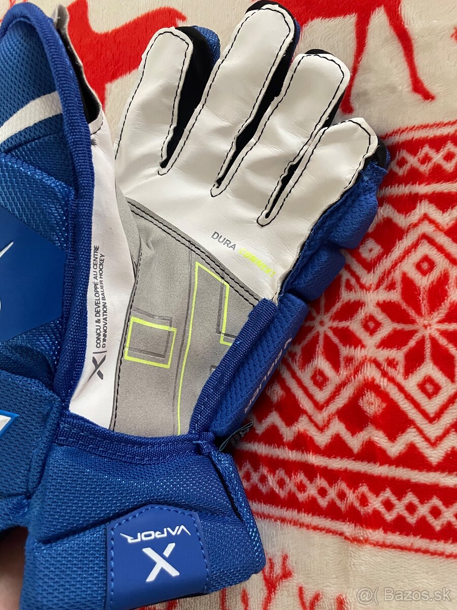 PREDANÉ. Predám nové profi rukavice Bauer Vapor Hyperlite Sr - 4
