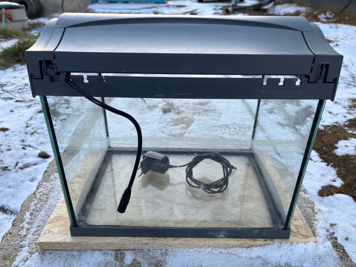 Akvárium Tetrao s osvetlením - 4