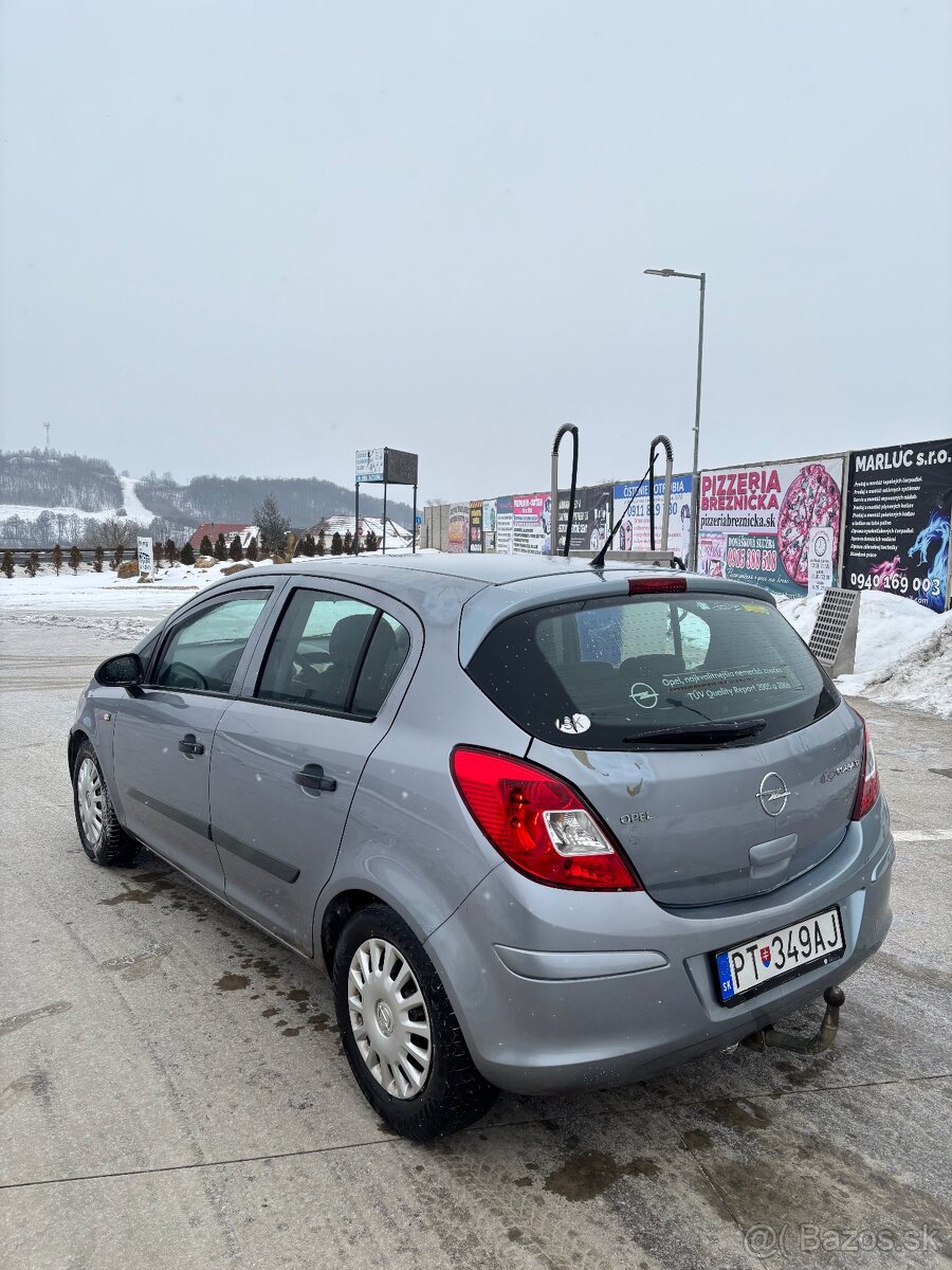 Opel corsa D - 4