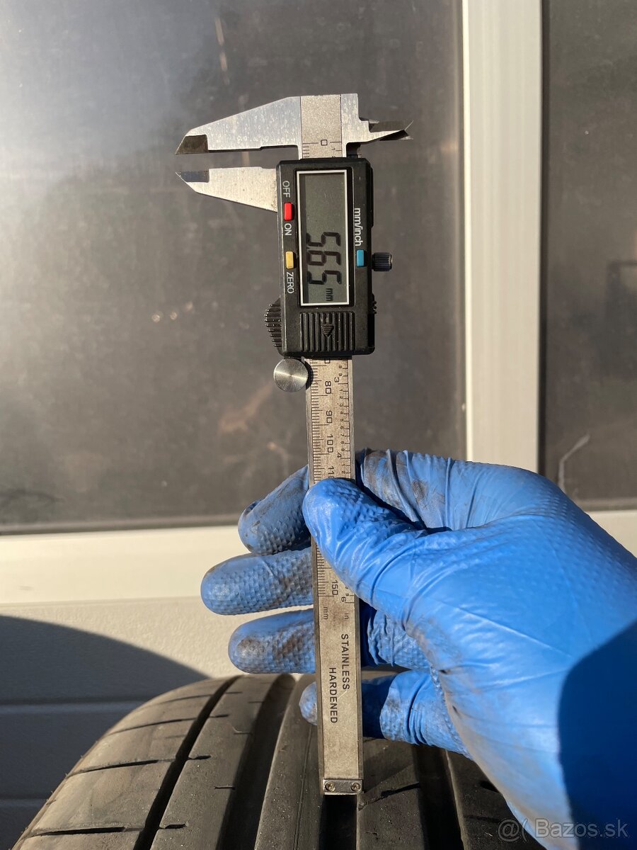 Predal lentne NEXEN 235/65 r17 - 4