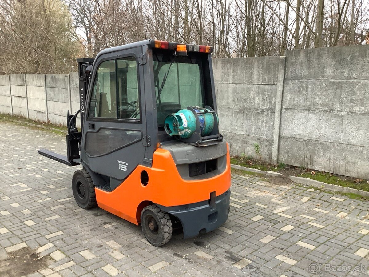 Toyota 8FGF15 LPG, Triplex 4,3 m, Kabína, 2018 - 4