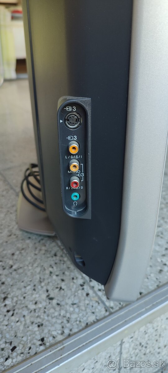 SONY VEGA - 4