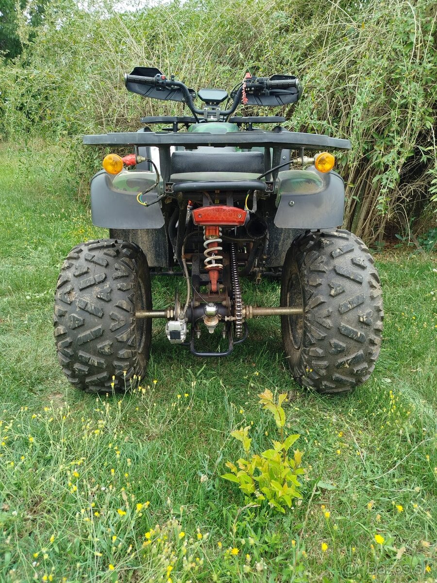 Predám štvorkolku Hummer 250 XTR