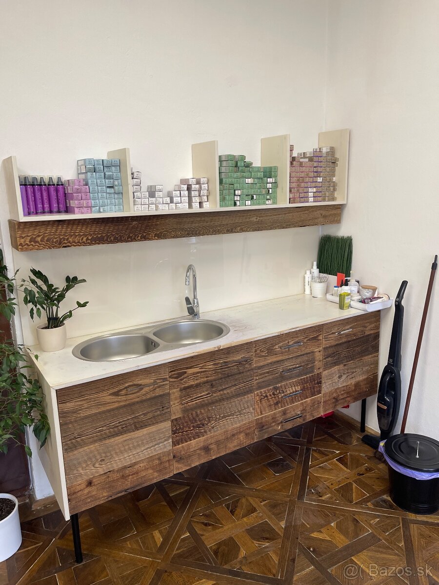 Kadernícky salón - kompletné zariadenie - 4