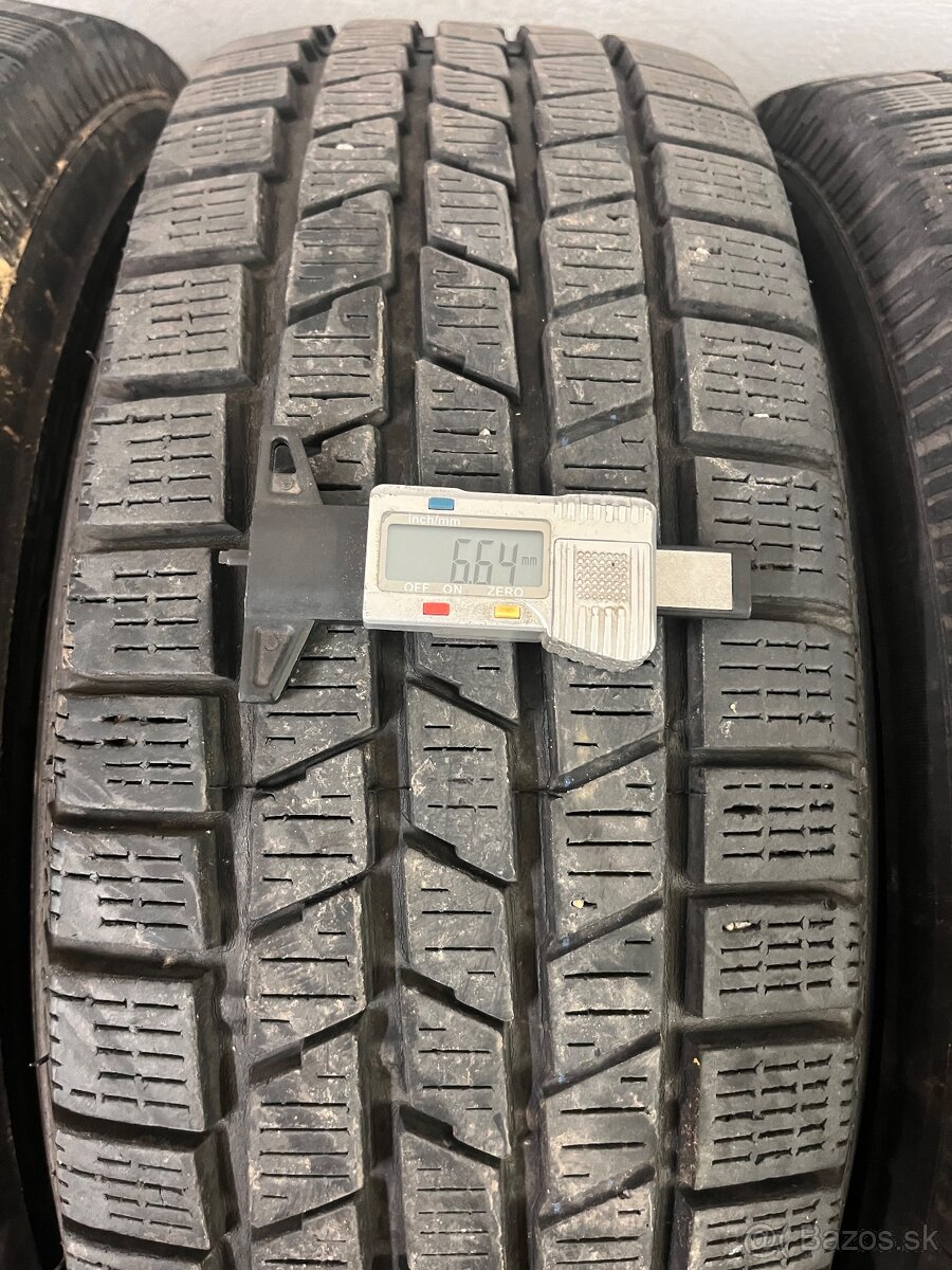 215/65R16 Pirelli zimne - 4