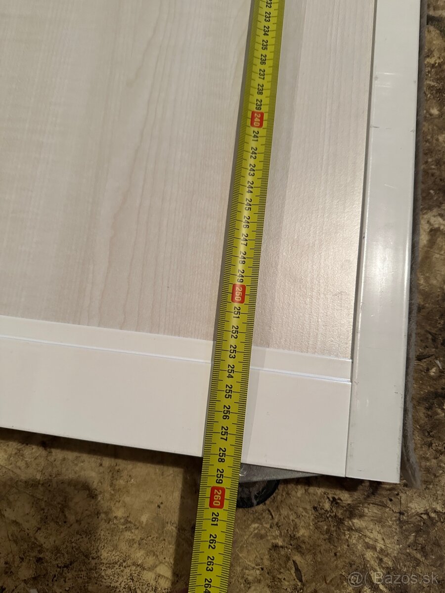 Predam posuvné dvere na vstavanú skriňu. - 4