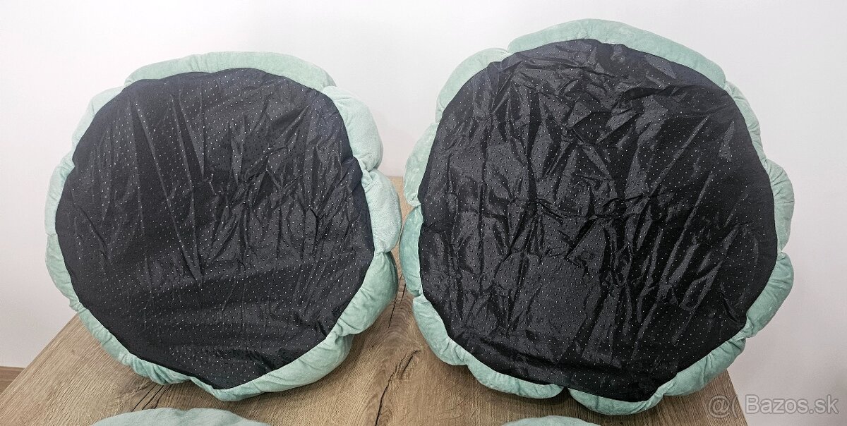 Domček, pelech, posteľ pre mačky a malých psíkov - 4