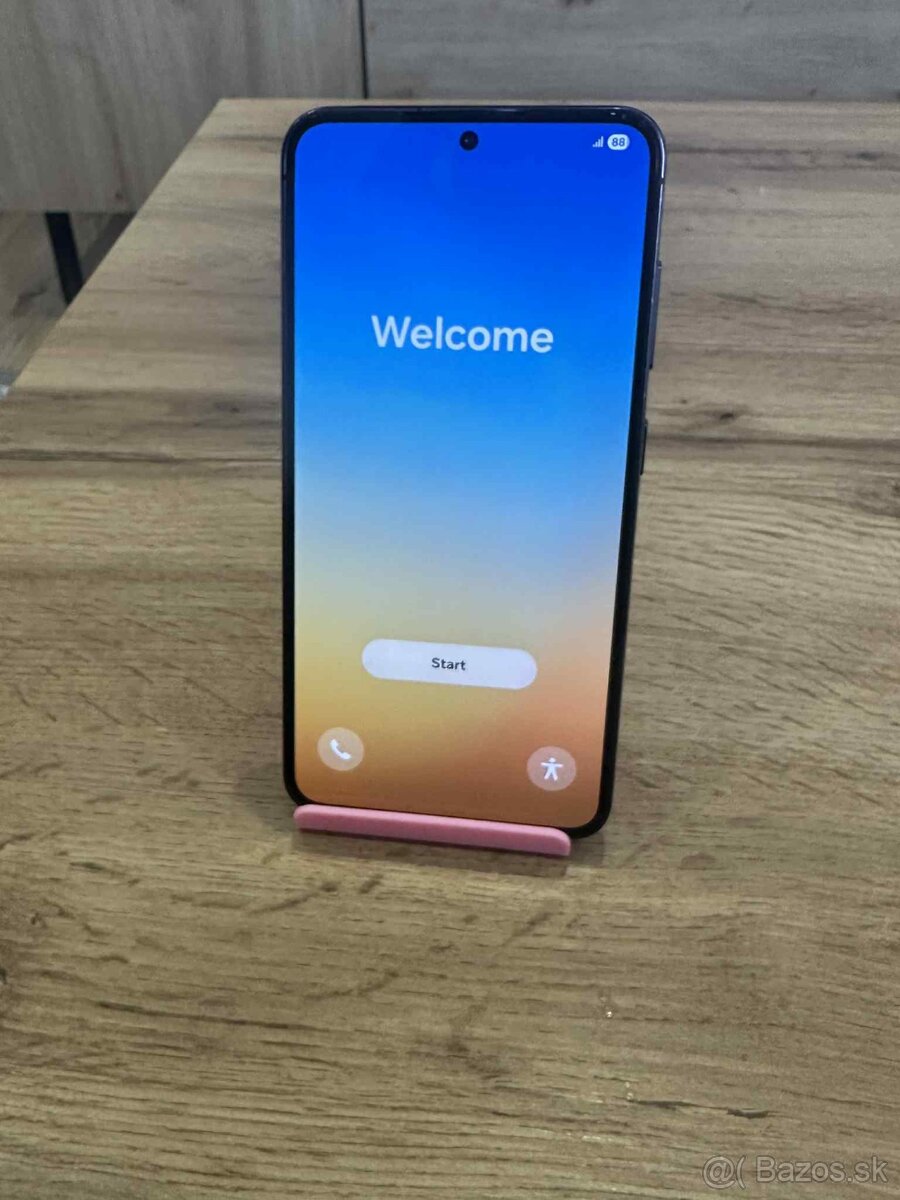 Samsung galaxy S23 8/256 - 4