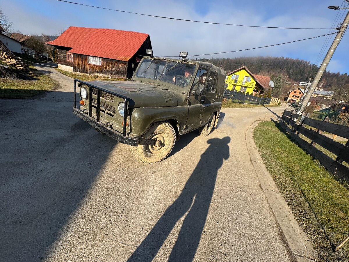 Uaz 469 - 4