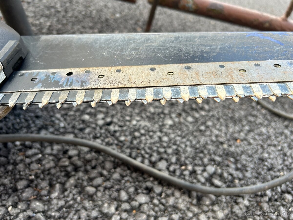 Dewalt Aligator DWE398 - 4
