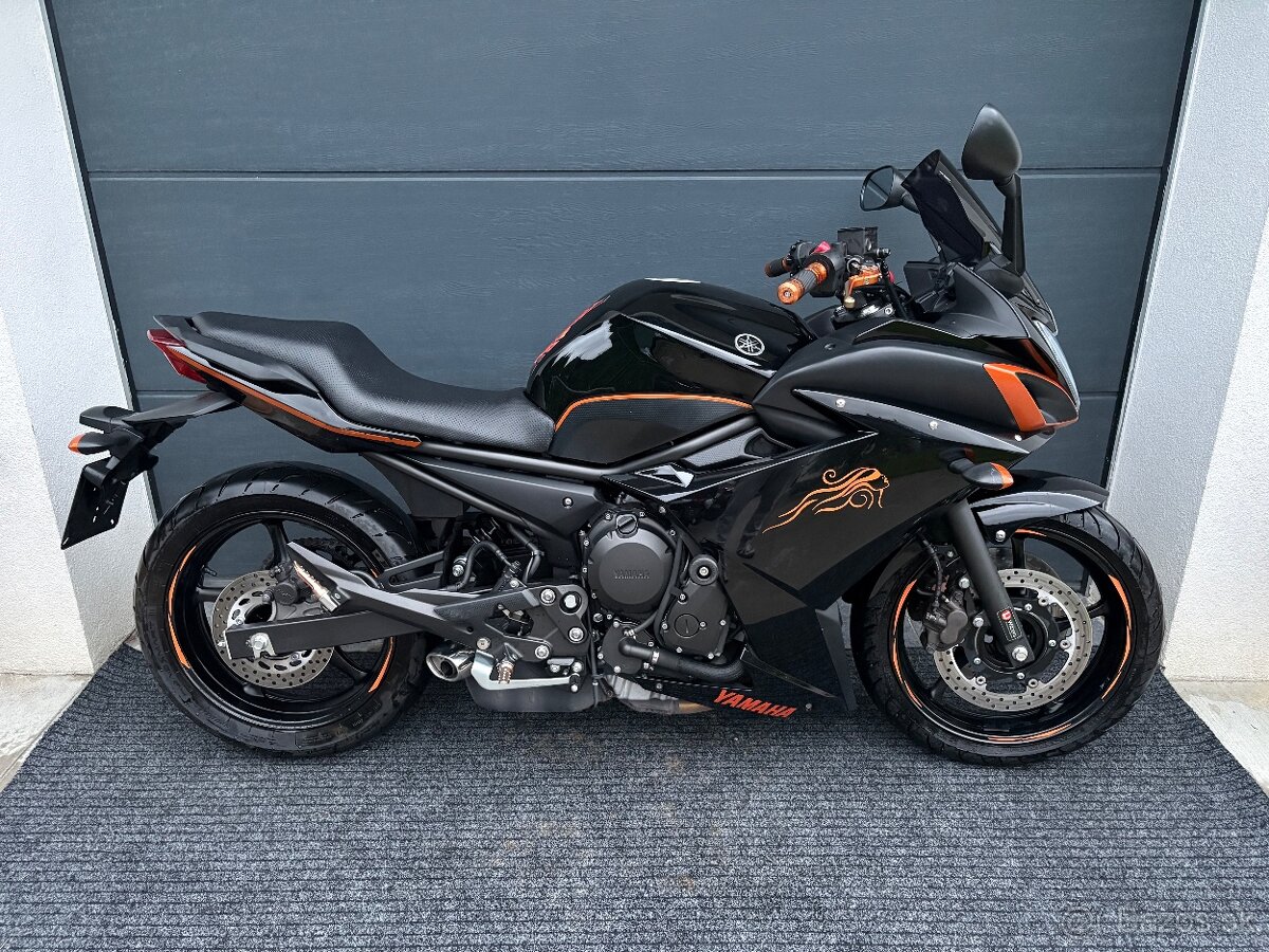 Yamaha XJ6 Diversion F - 4