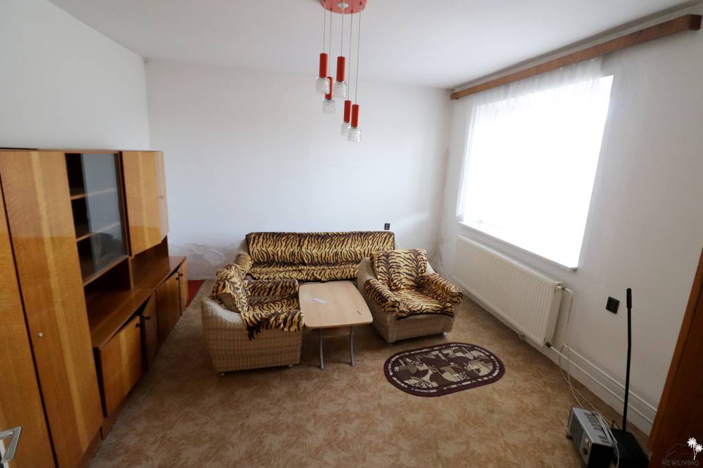 PREDAJ: rodinný dom, Chtelnica - 4