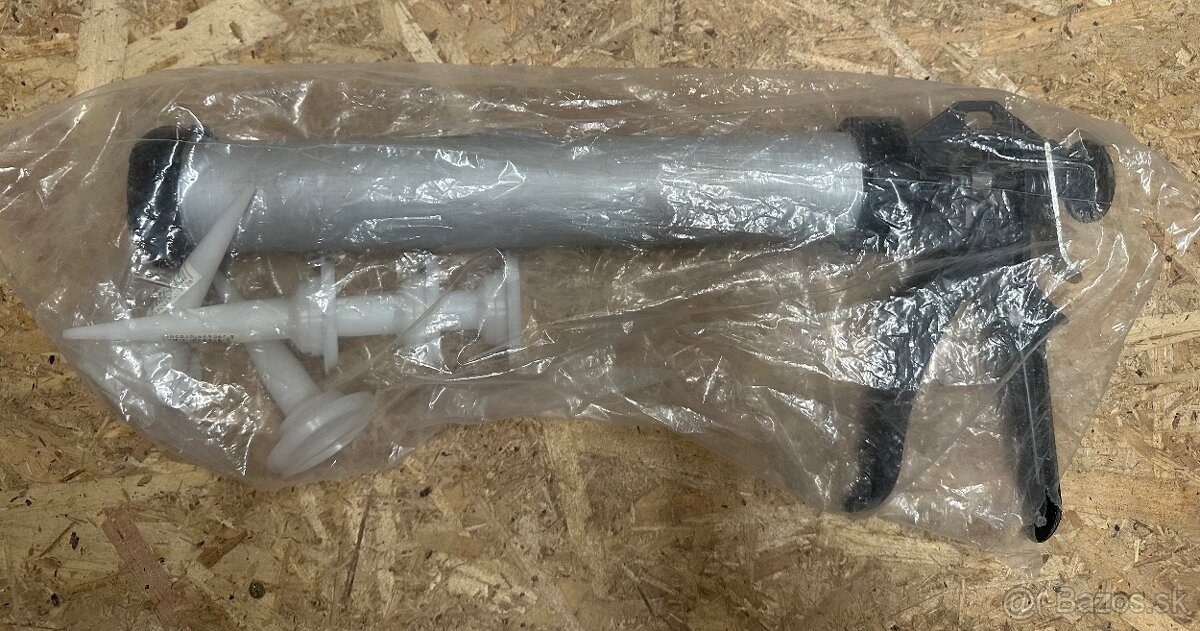 Náradie/zostatky zo stavby - 4