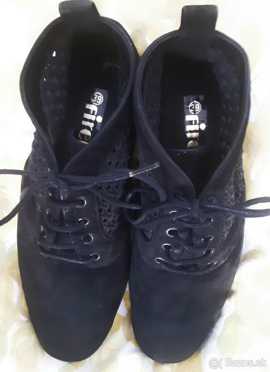 Predaj topánok č39 a 40 - 4
