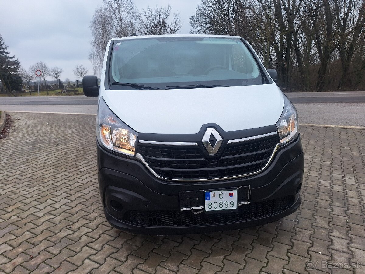 RENAULT TRAFIC 2.0 DCI ROK 2022 MOŽNÝ LEASING - 4