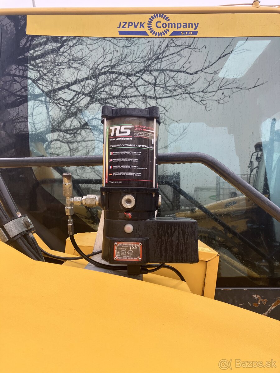 Komatsu PC88MR-10 - 4