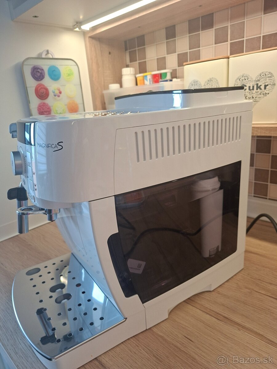 De'Longhi DeLonghi ECAM 22.110 W - 4