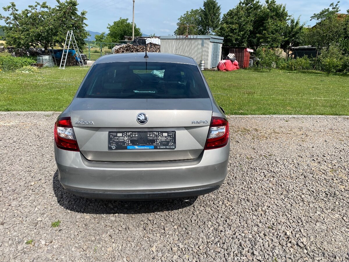Predam súčiastky náhradné diely škoda Rapid - 4