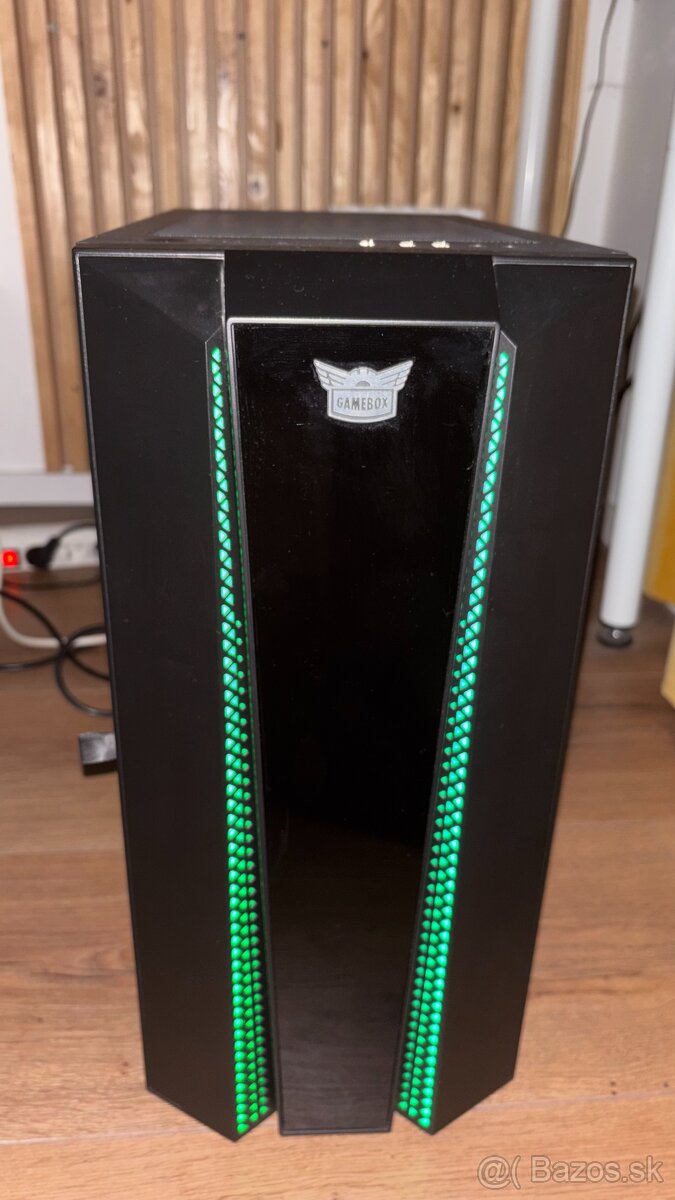 Gamebox+monitor + podstavec - 4