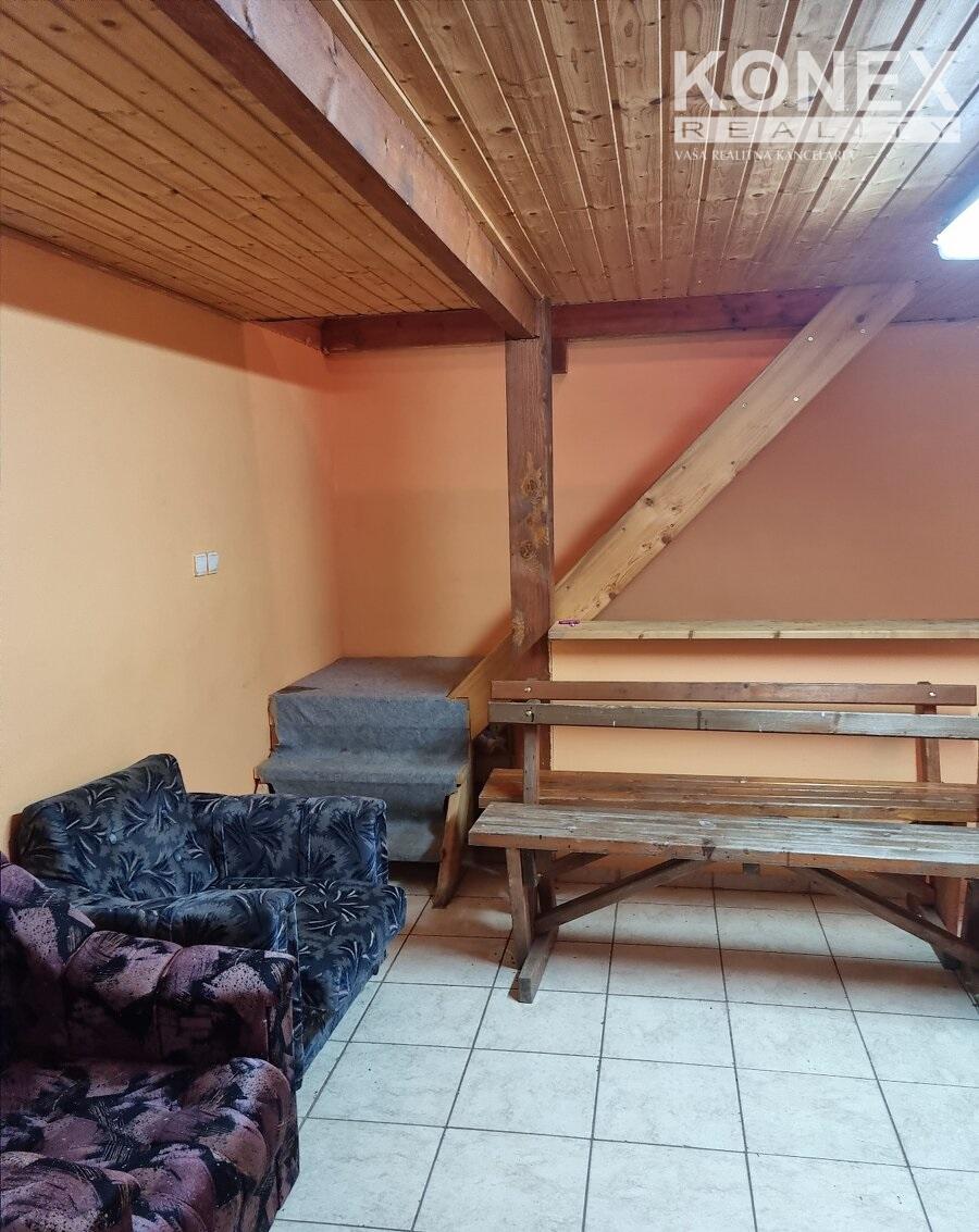 ID-4567 NA PREDAJ Chatka s vinicou - VINIČKY - 4