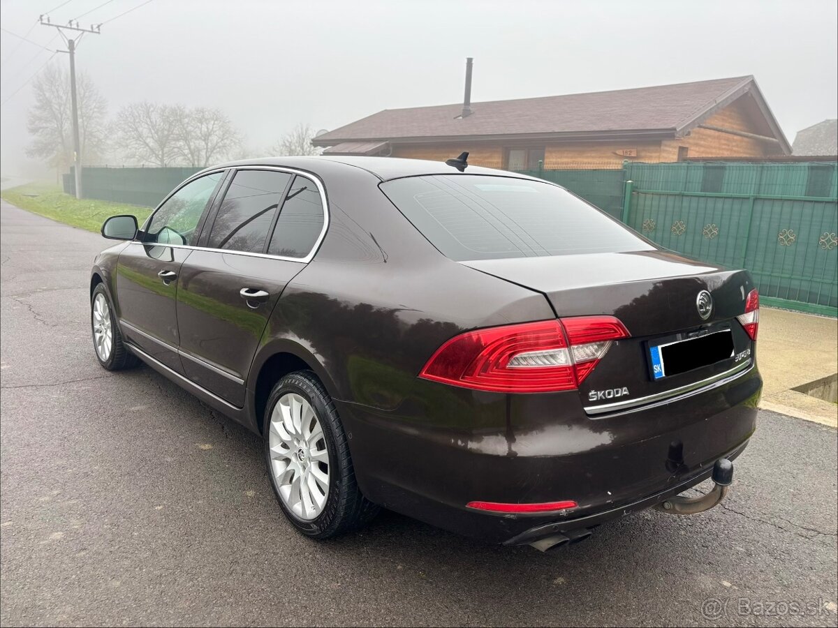 Predam Skoda superb 2.0 TDI 103KW 4X4 R.V 2014 222 069KM - 4