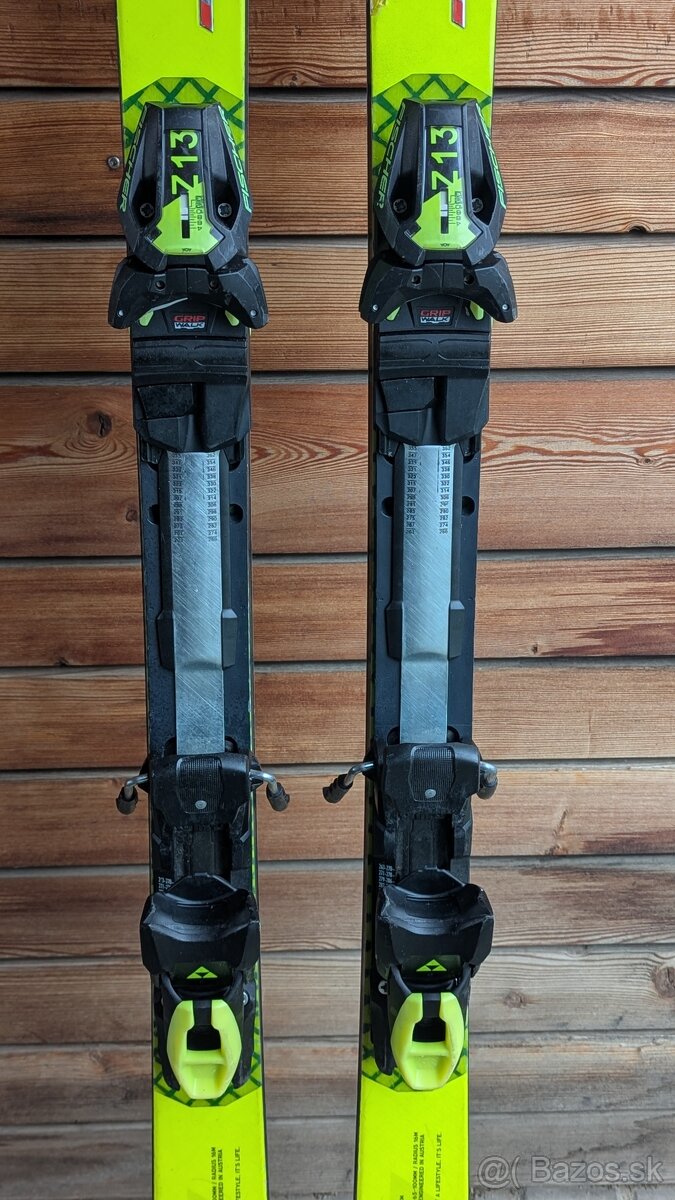 Špičkové carvingové lyže Fischer RC4 WC CT, 180cm, 2022 - 4