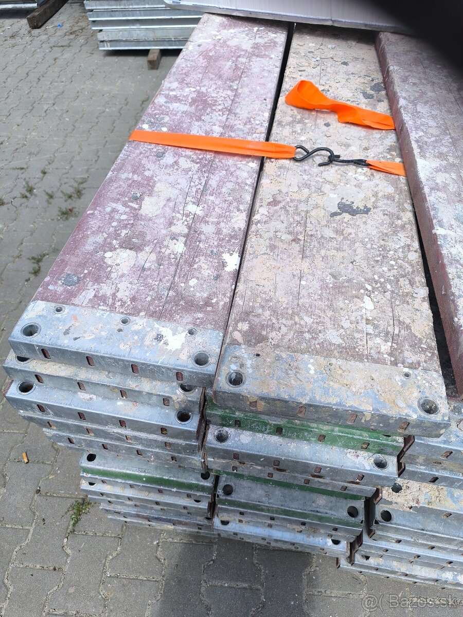 Lešenarske podlahy Plettac - 4