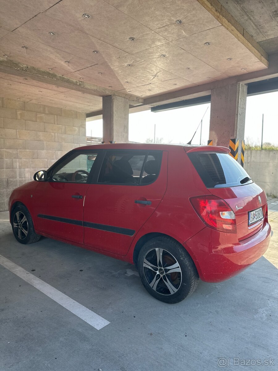 Škoda Fabia 2 1.2 44kw 2008 (LPG má tiež, odpojené) - 4