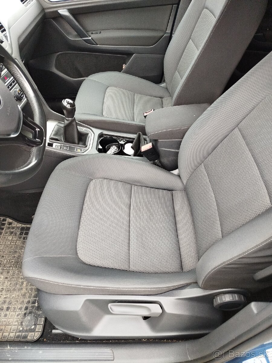 Predám VW golf Sportsvan - 4