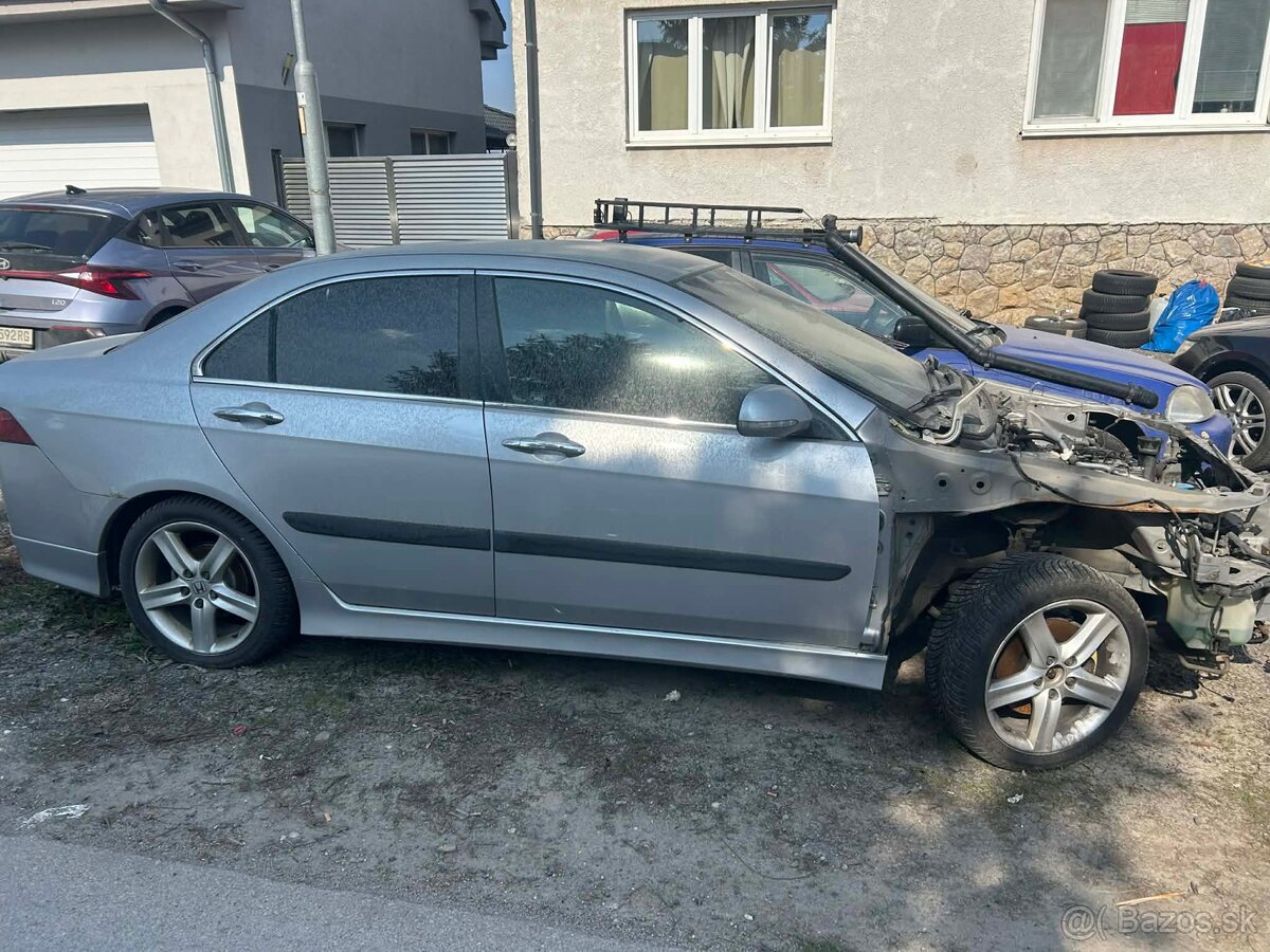 Rozpredám hodnu Accord 7 CL9 - 4