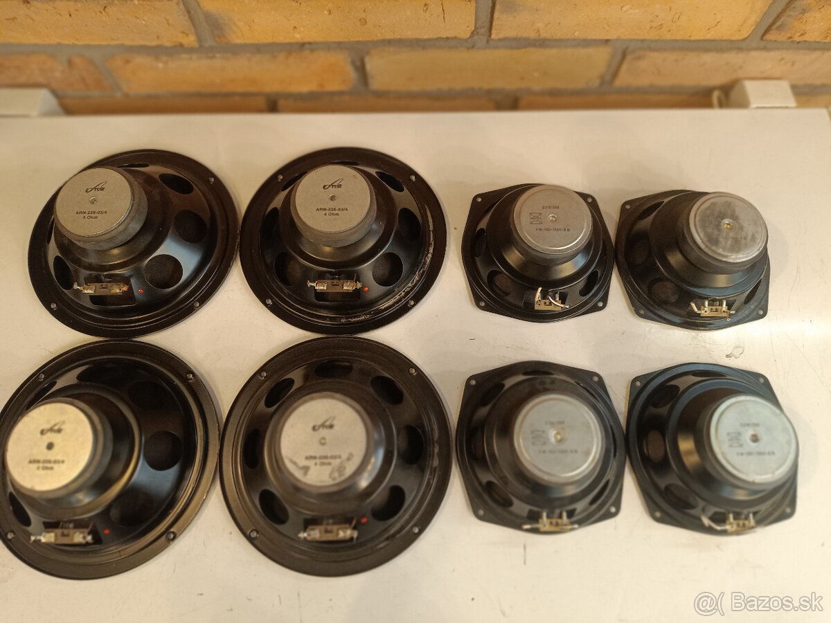 Basové reproduktory - 4