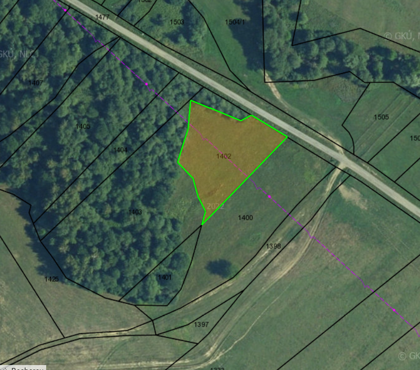 Pozemoky v obci Becherov - 4