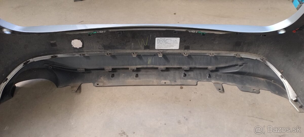 TOYOTA COROLLA COMBI r.v. 2019, ZADNÝ NÁRAZNIK. - 4