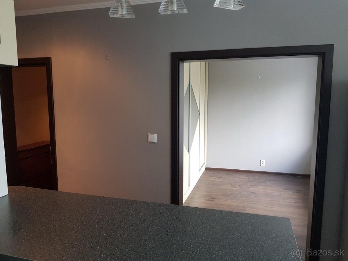Prenájom 1-izbového bytu - 4