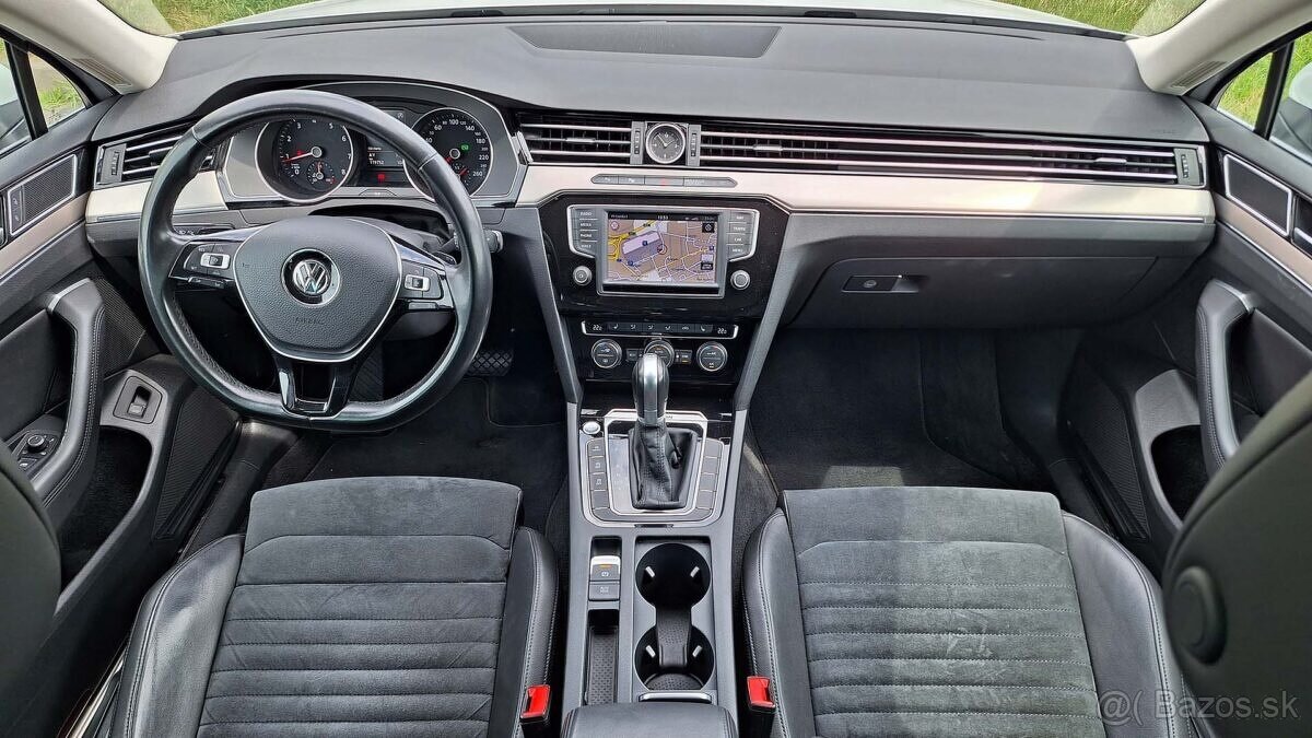 PASSAT B8 - 4