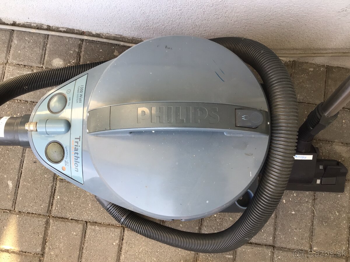 Vysavač PHILIPS - 4
