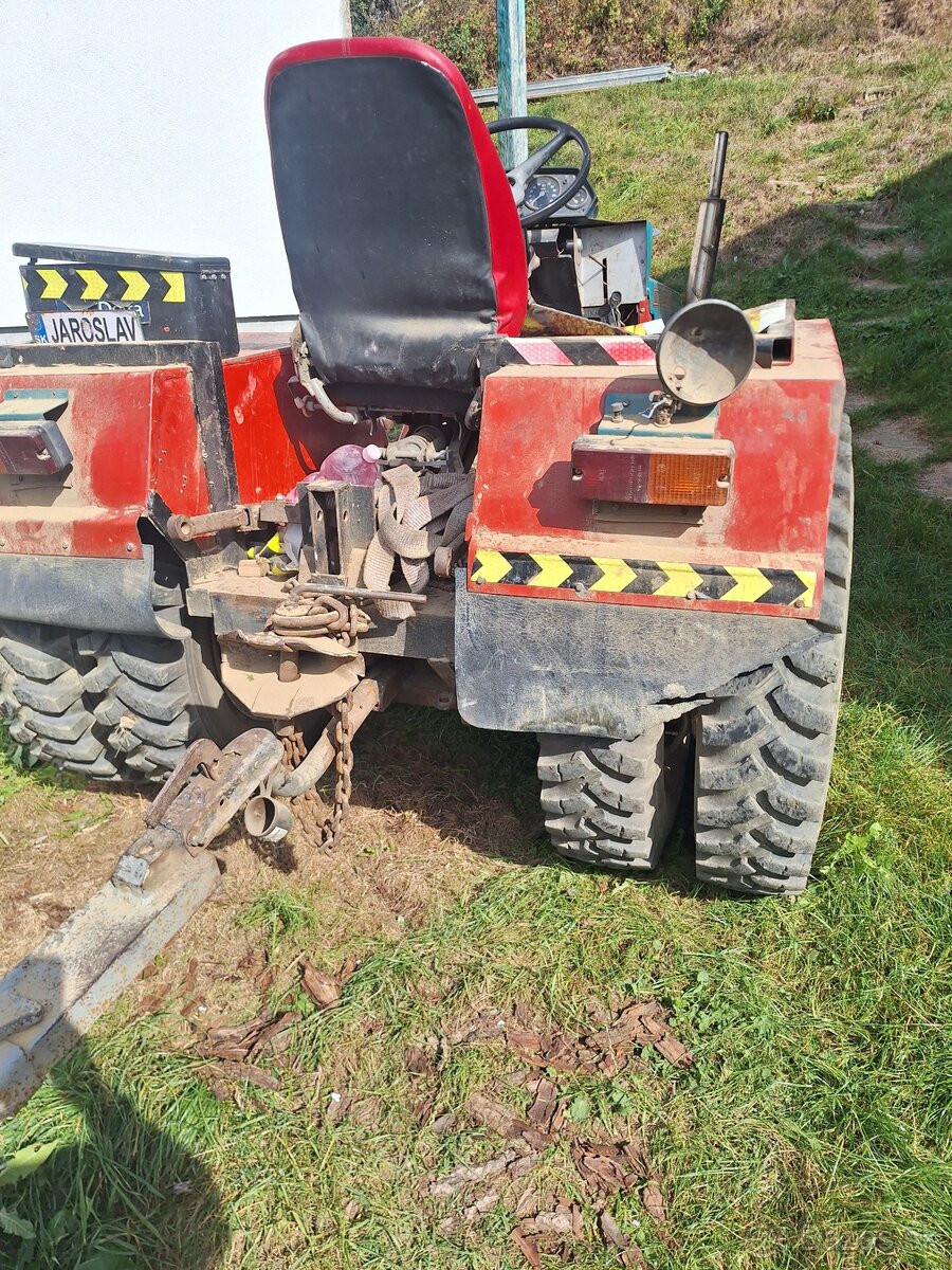 Malo traktor - 4