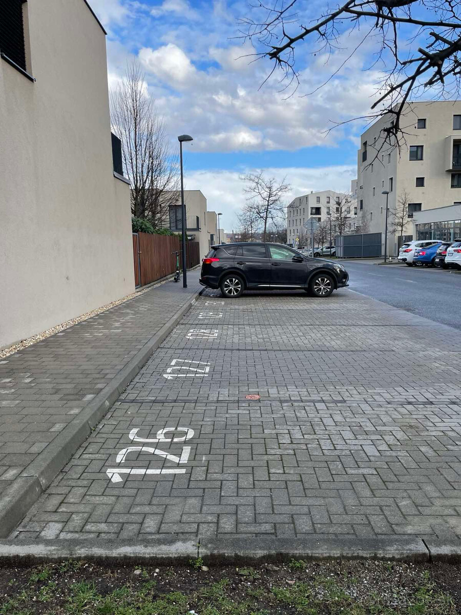 Nová Terasa, Súľovská - parkovacie miesto - 4