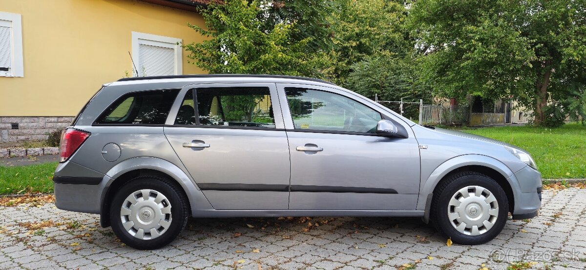 Opel Astra H Station Wagon, 1.6 77 Kw - 4