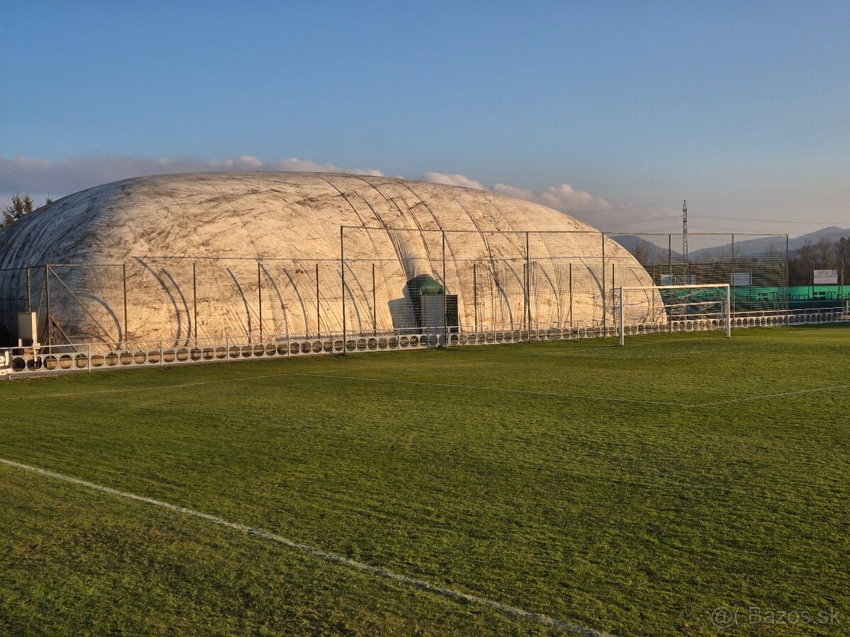 Predám tenisovú nafukovaciu halu 36 × 18 m - 4