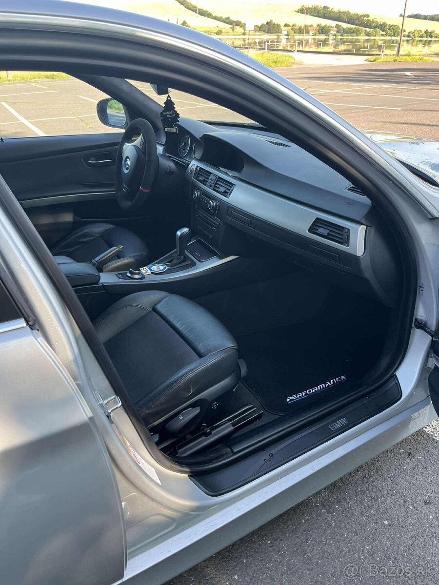 BMW E90 330i 200KW - 4