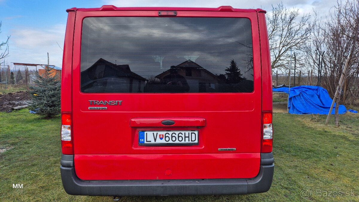 Ford Transit , 6 miestny, ročnik 2012 - 4