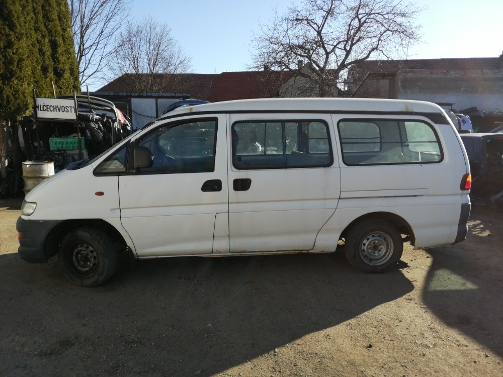 +Mitsubishi L400 - 4