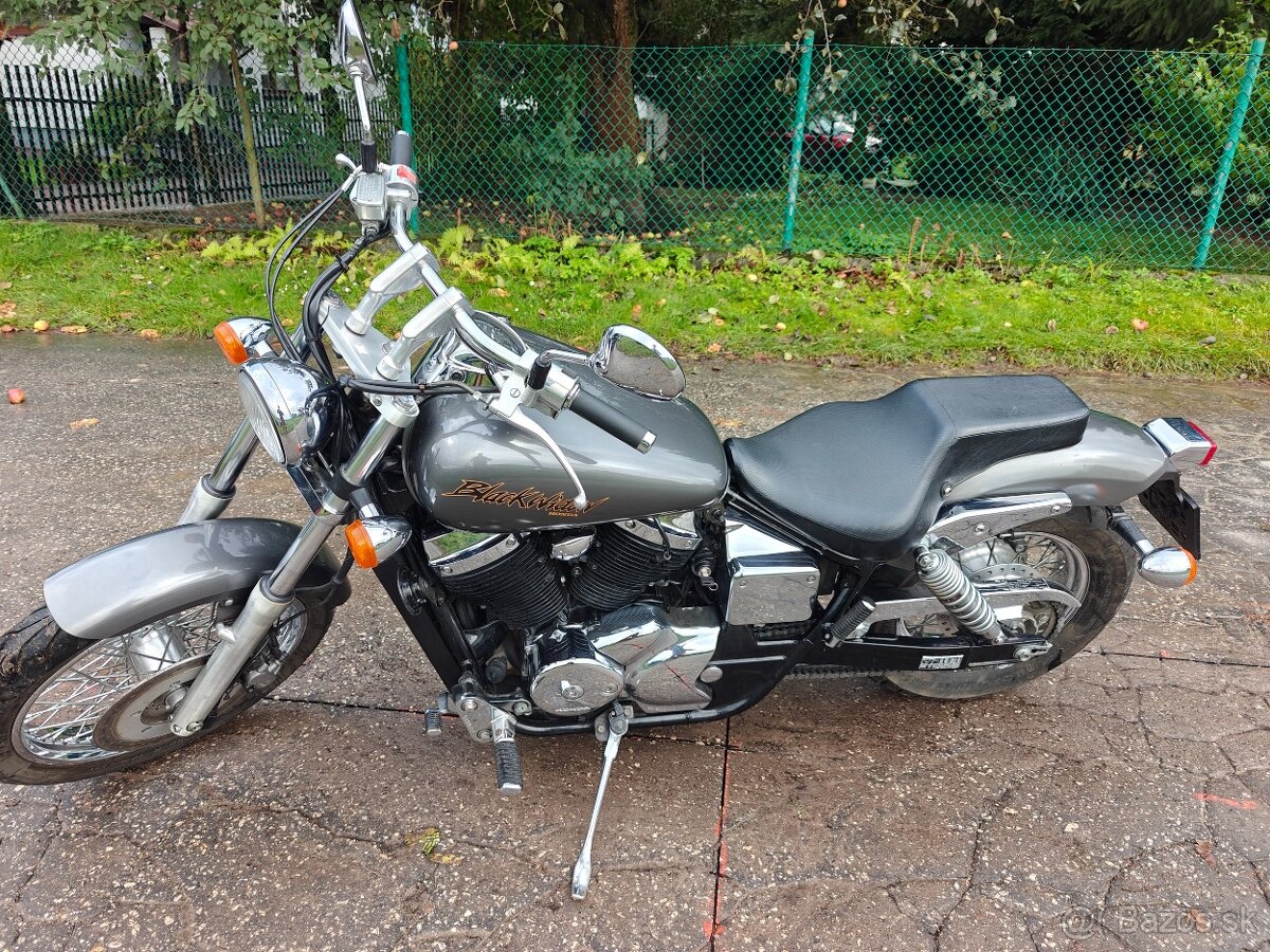 Honda VT 750 Black Widow Shadow - 4