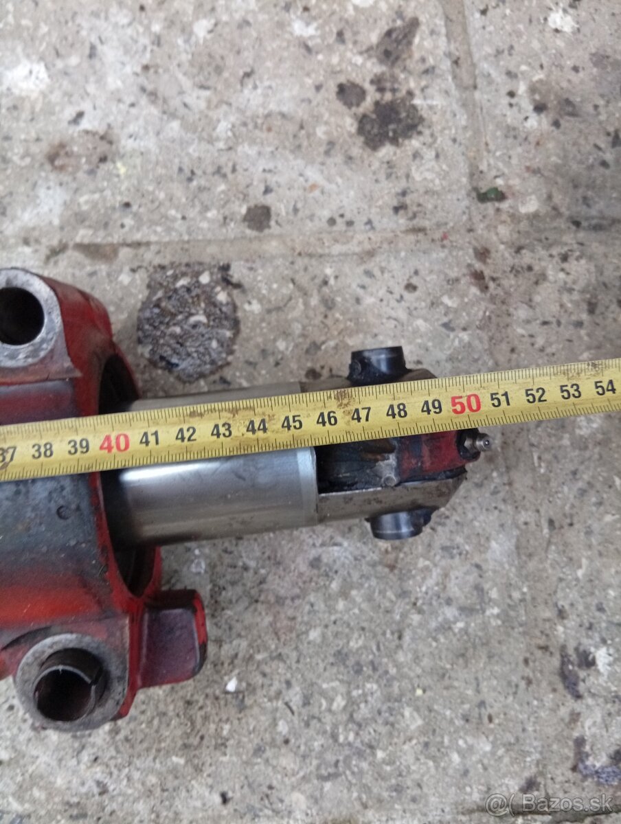 Predám tento servo piest" - 4