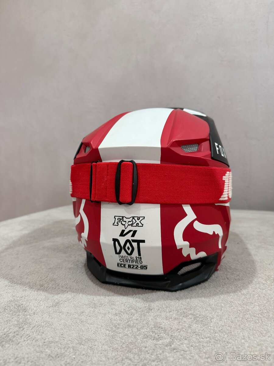 Prilba FOX V1 - 4