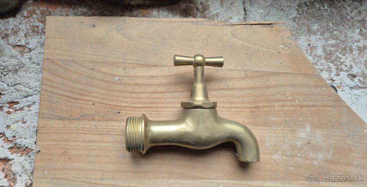 Úchytky,klučky,kohutik - 4